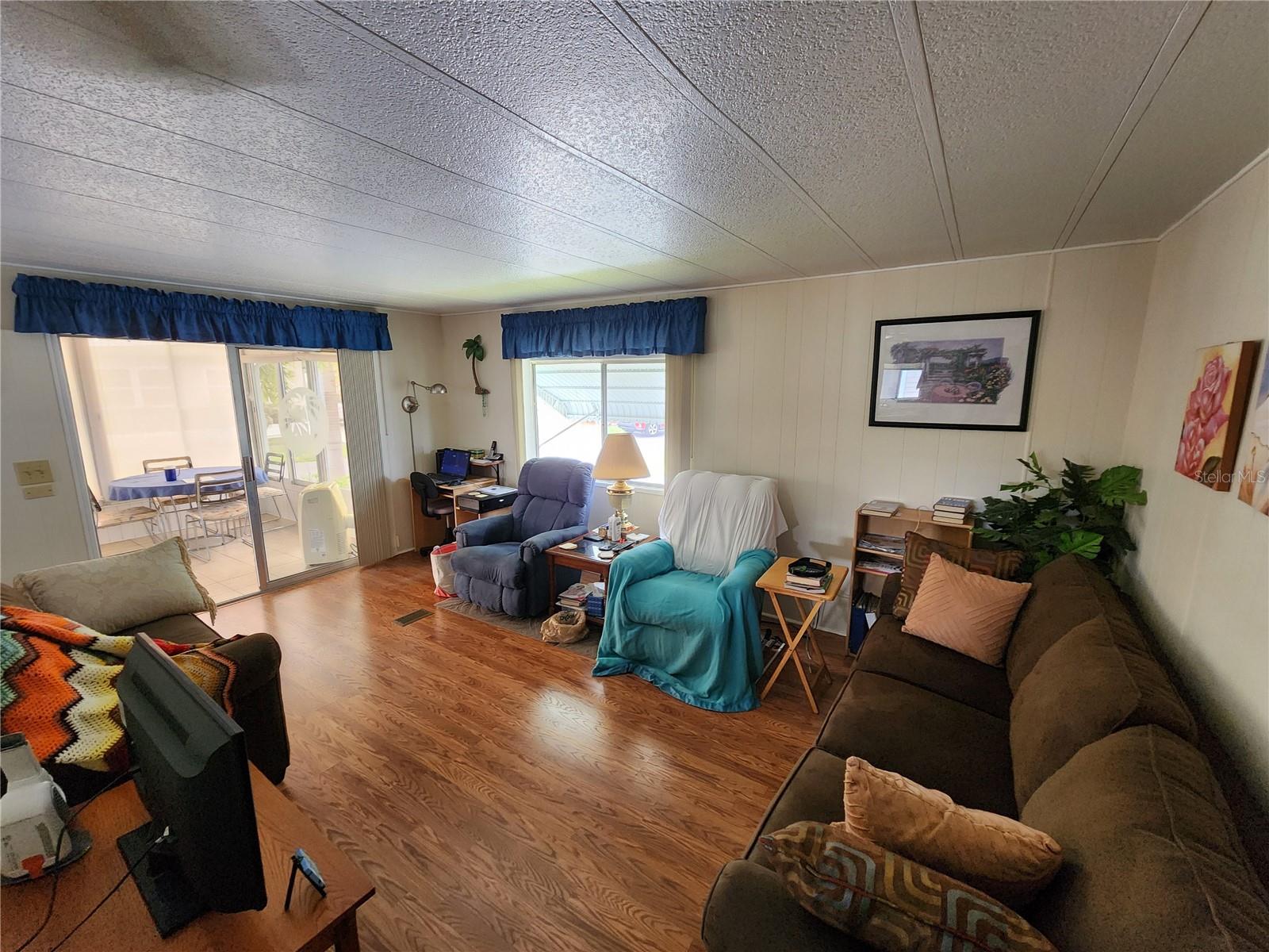 CHATEAU VILLAGE CO-OP - Residential