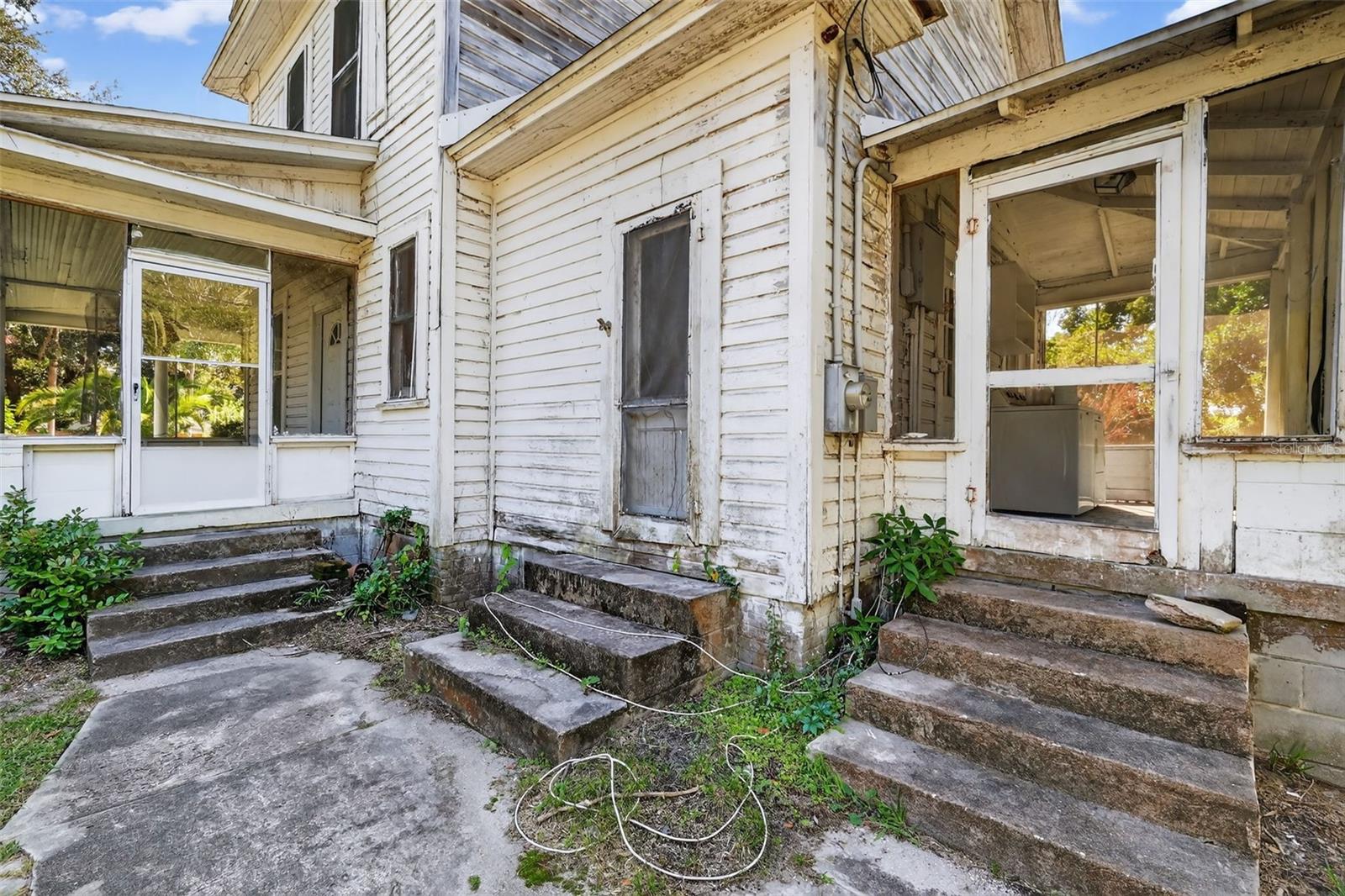 UMATILLA DE VAULTS - Residential