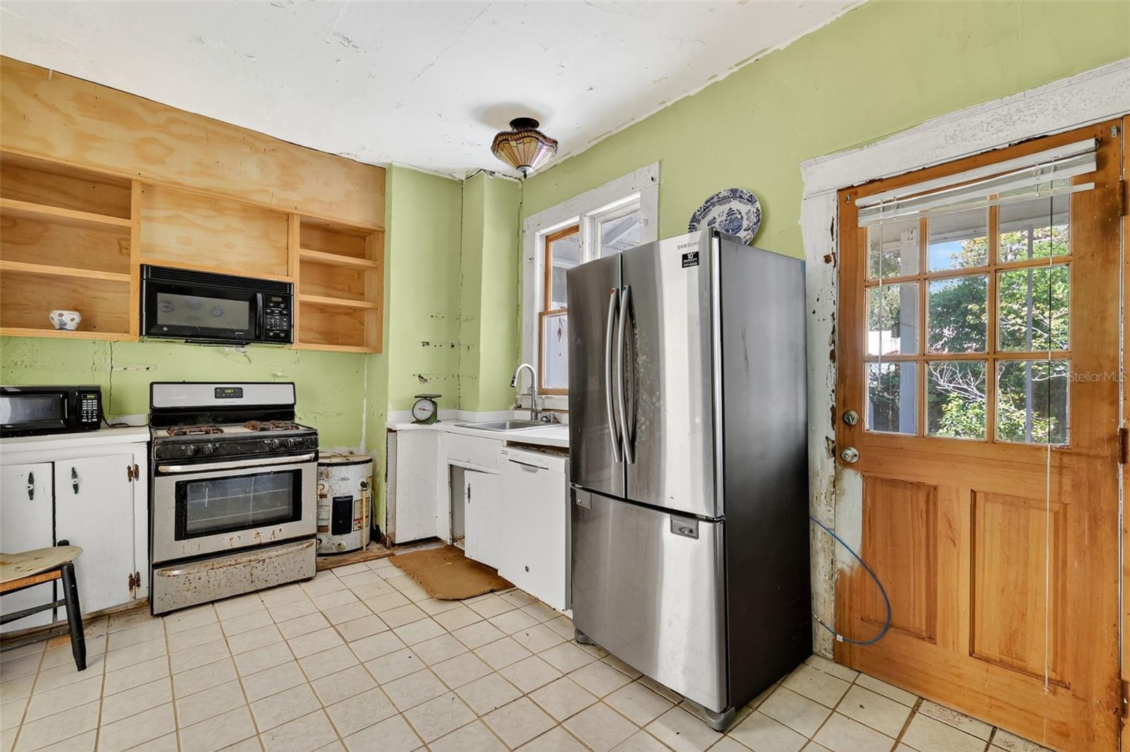 UMATILLA DE VAULTS - Residential