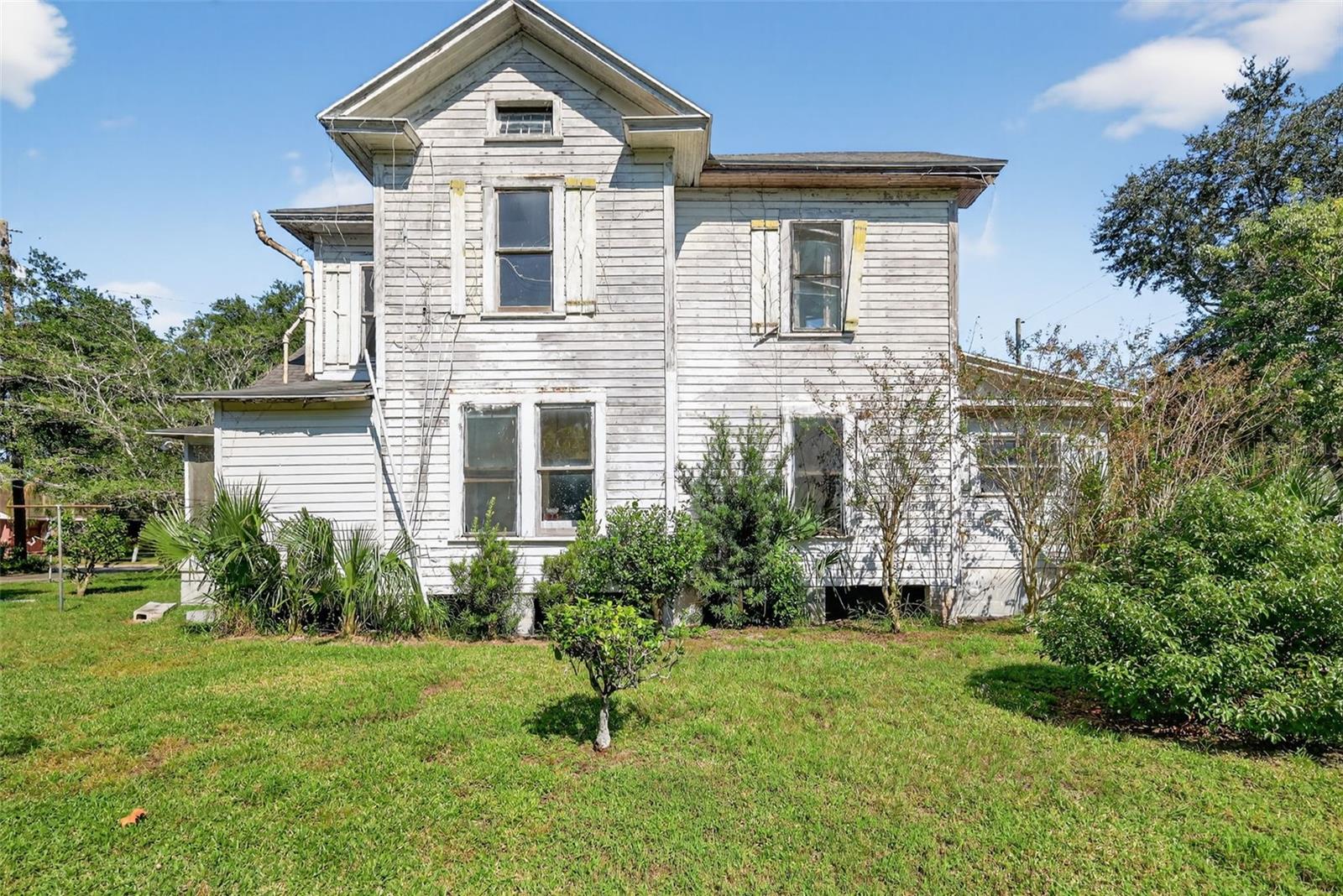 UMATILLA DE VAULTS - Residential