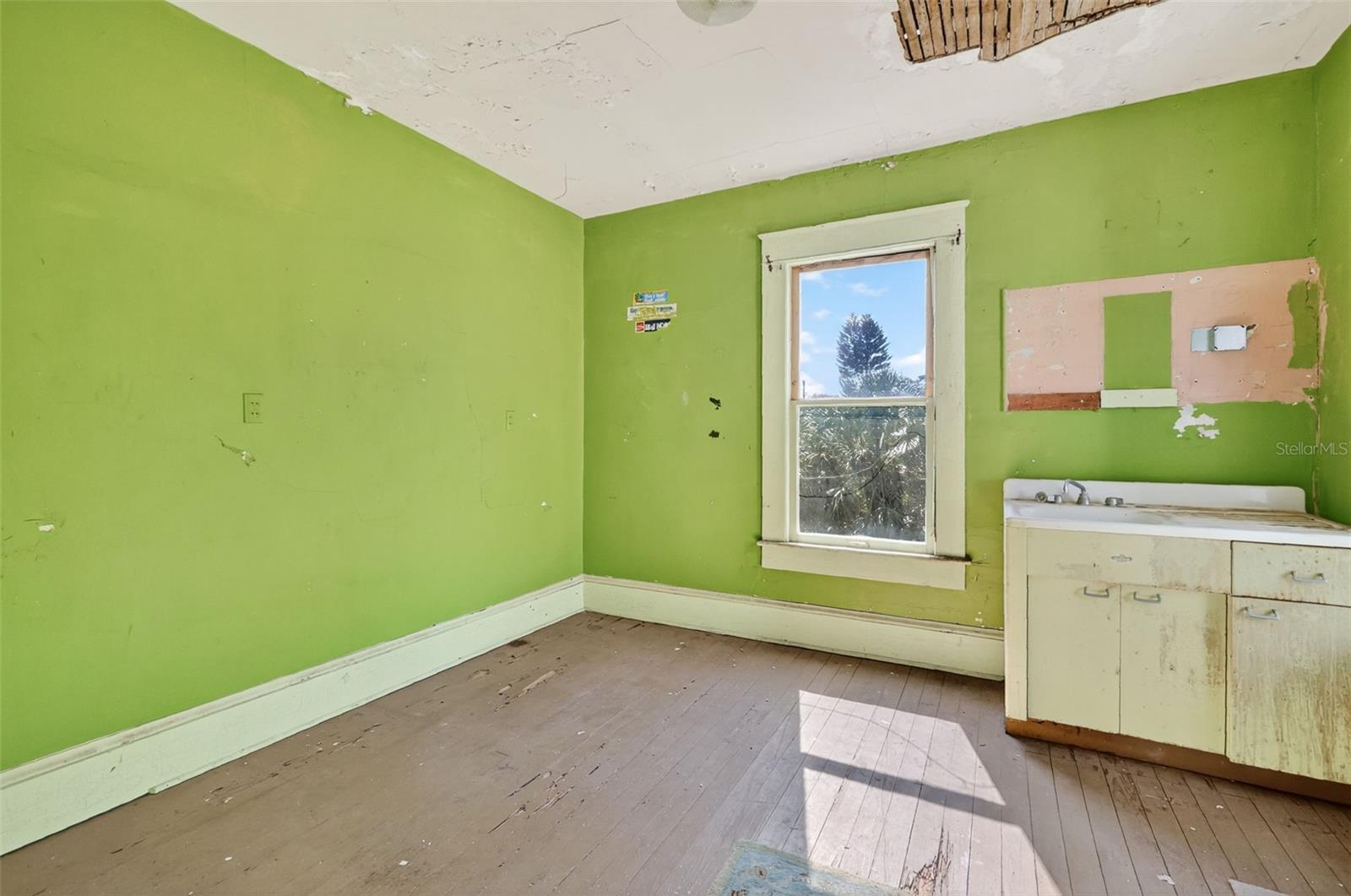 UMATILLA DE VAULTS - Residential