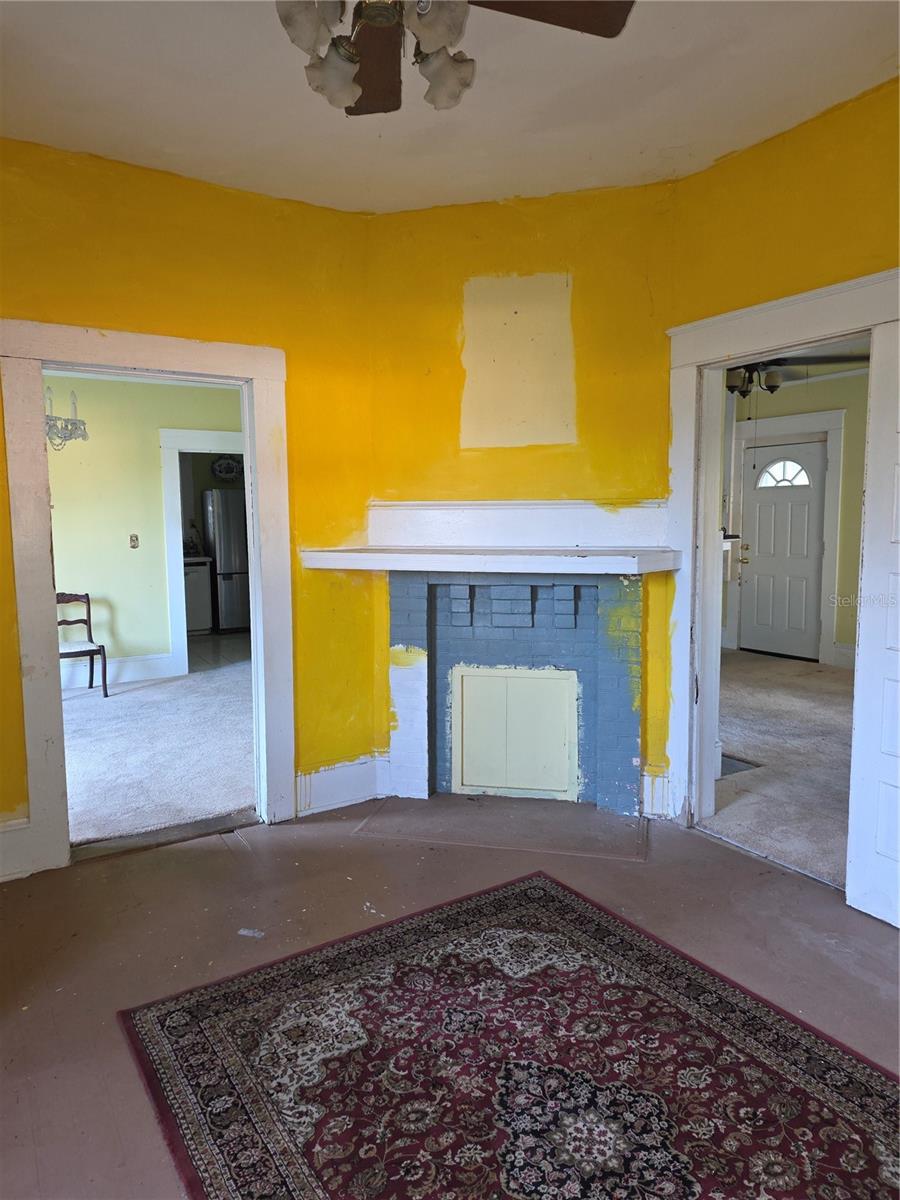 UMATILLA DE VAULTS - Residential