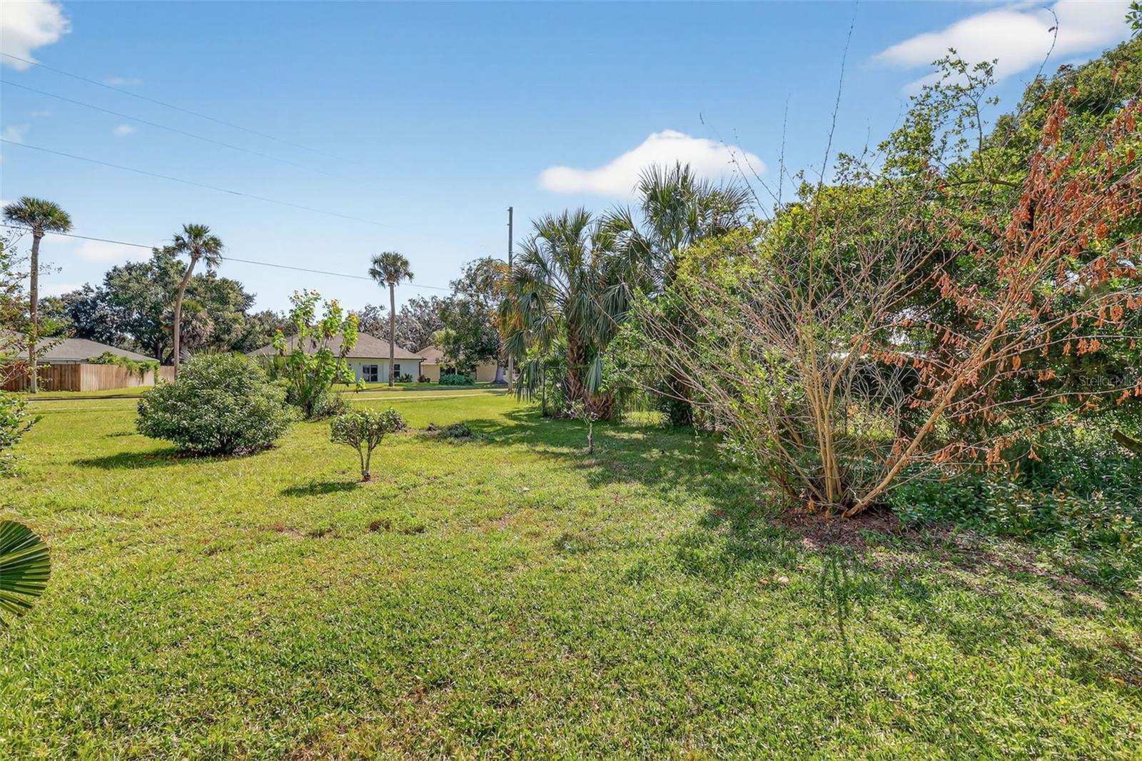 UMATILLA DE VAULTS - Residential