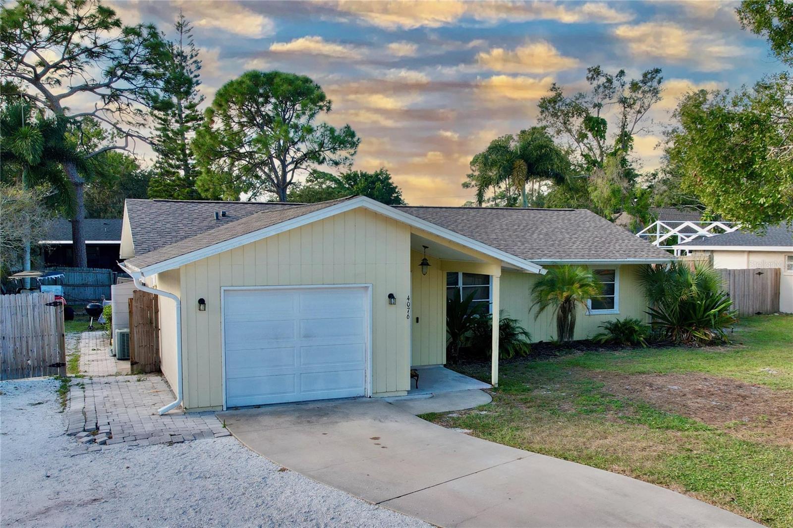 LAKE SARASOTA - Residential