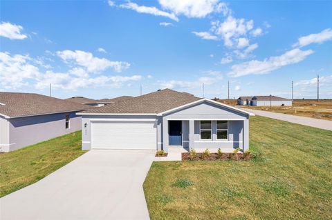 Photo of 1860 Grand Ridge Street, Sebring, FL 33870 (MLS # C7514364)