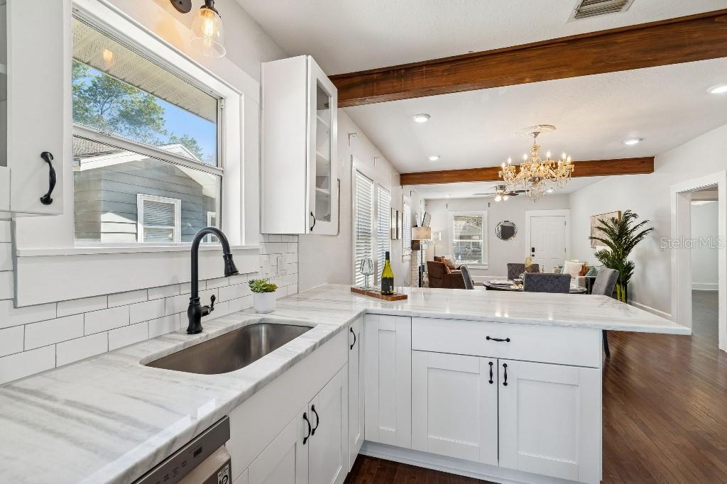 MEADOWBROOK - Residential