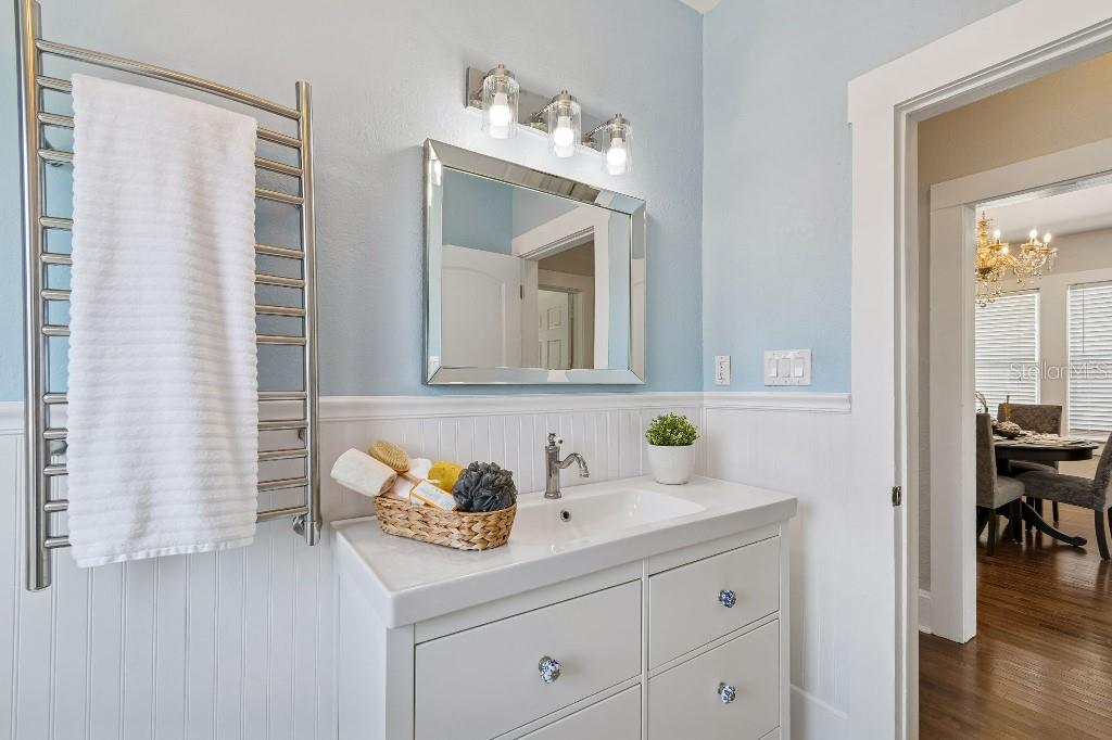 MEADOWBROOK - Residential