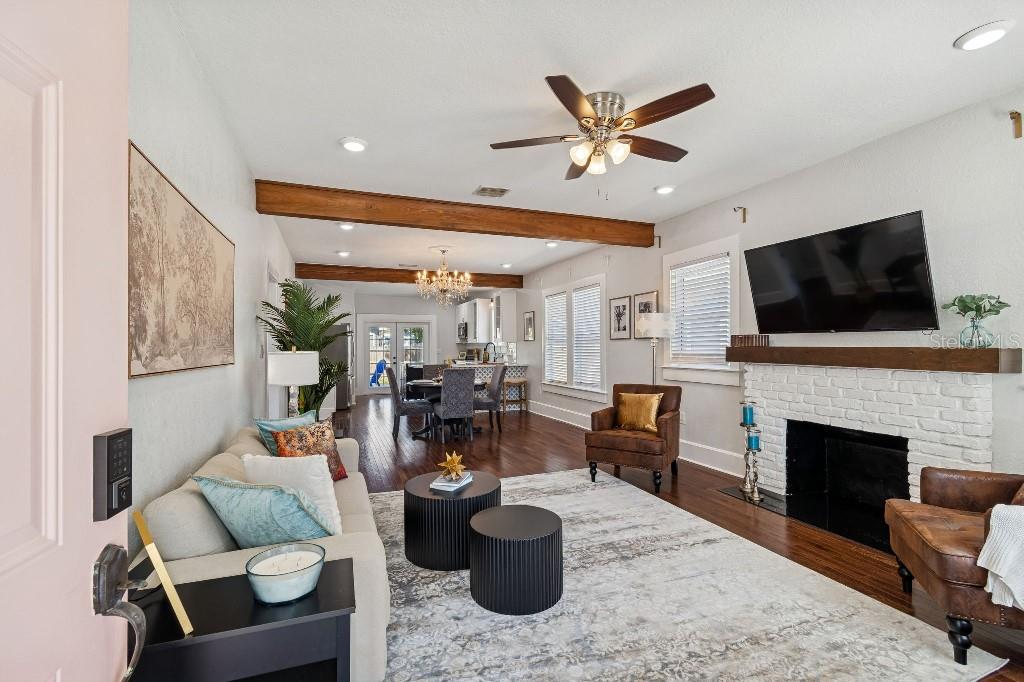 MEADOWBROOK - Residential