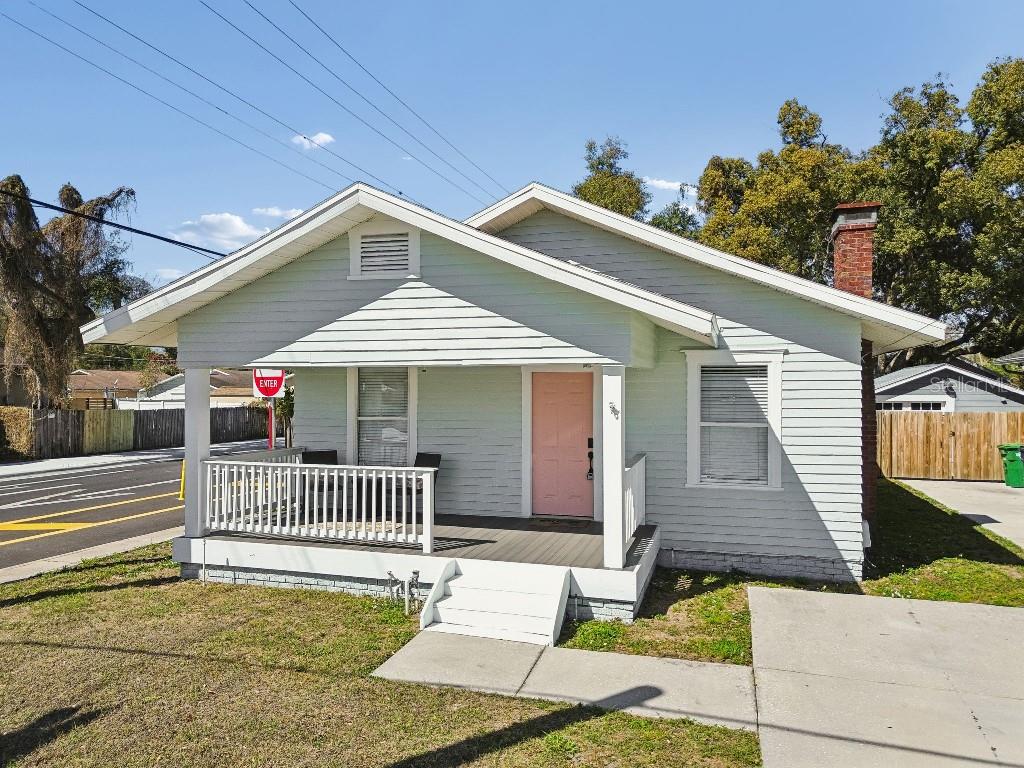 MEADOWBROOK - Residential