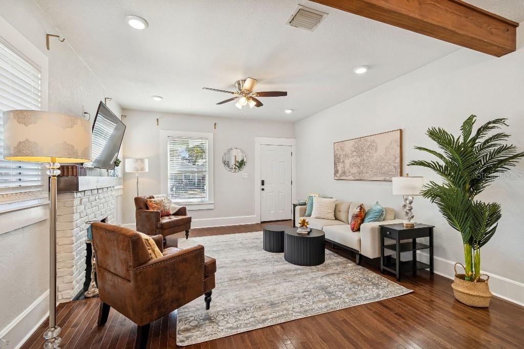 MEADOWBROOK - Residential