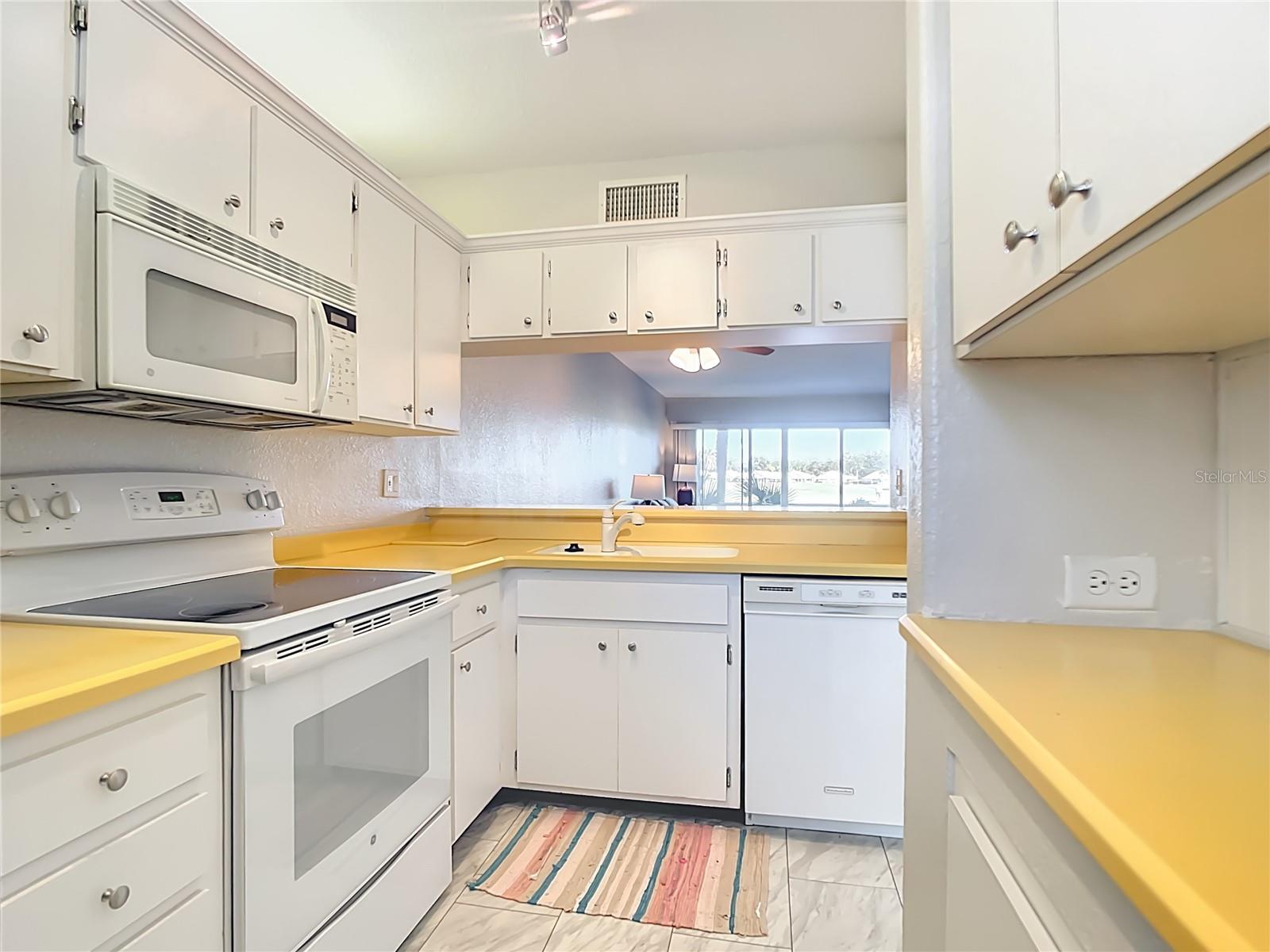 WESTCHESTER GARDEN & PLAN - Residential