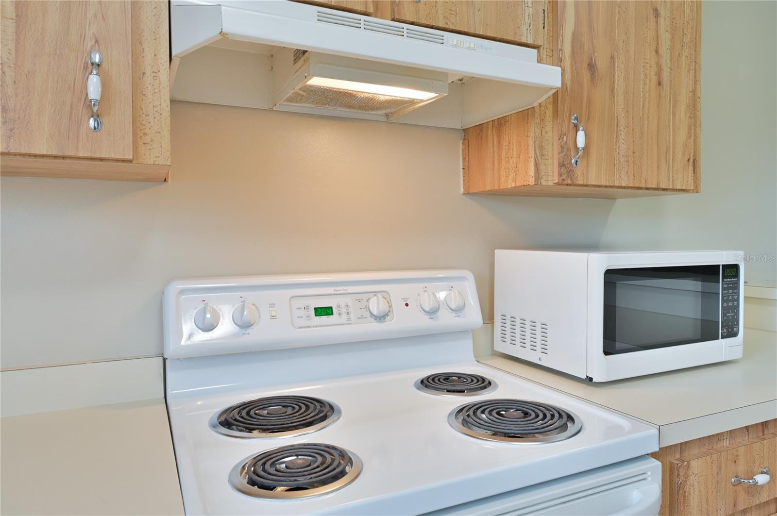 LOCK HARBOUR GROUP 01 - Residential Lease