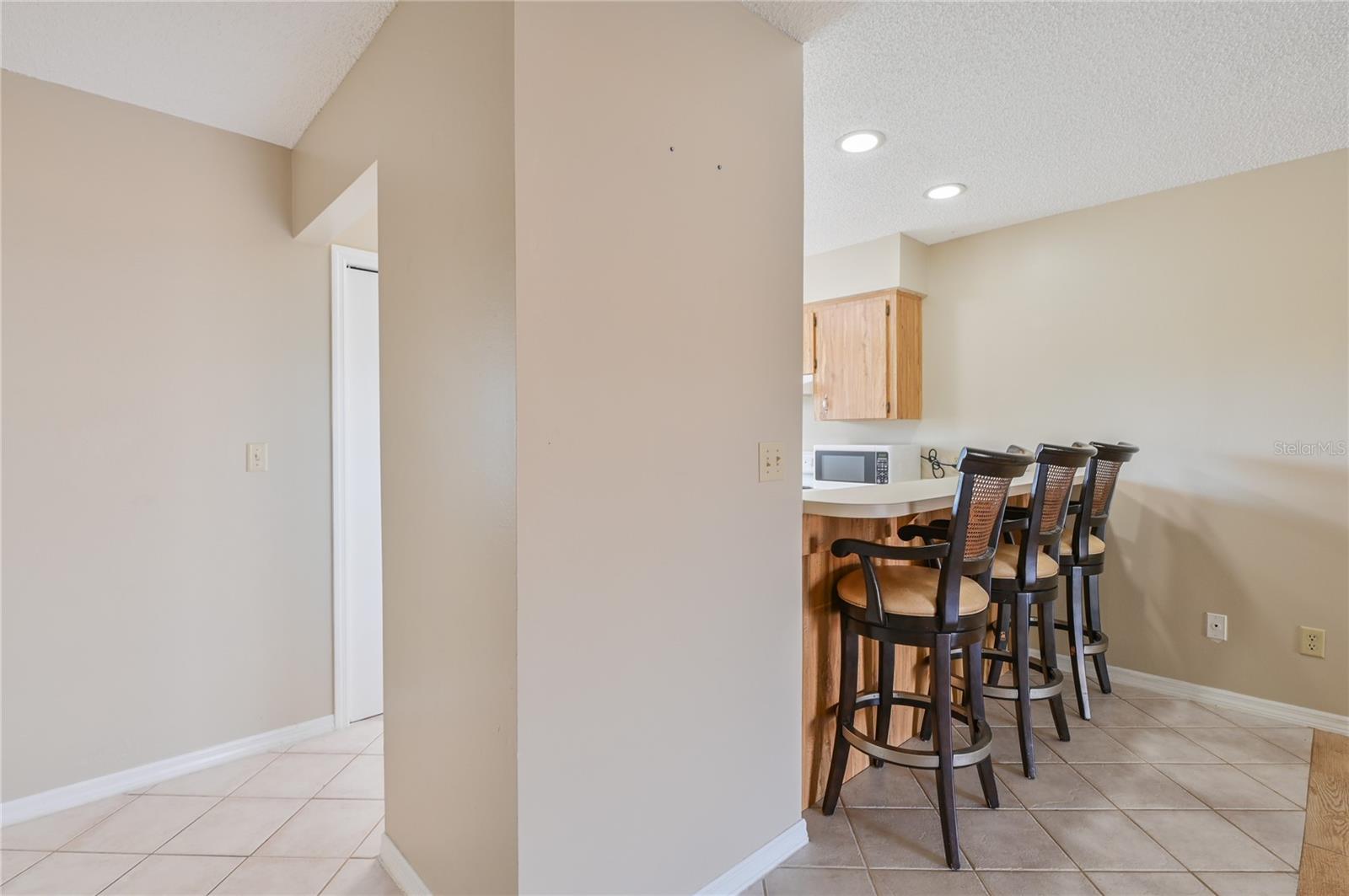 LOCK HARBOUR GROUP 01 - Residential Lease