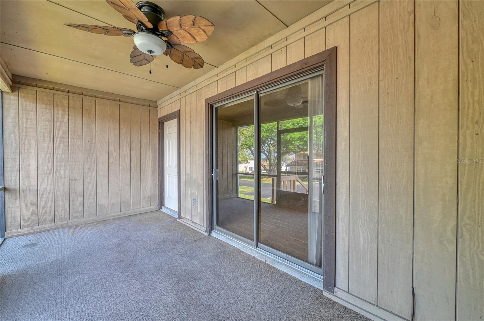 LOCK HARBOUR GROUP 01 - Residential Lease