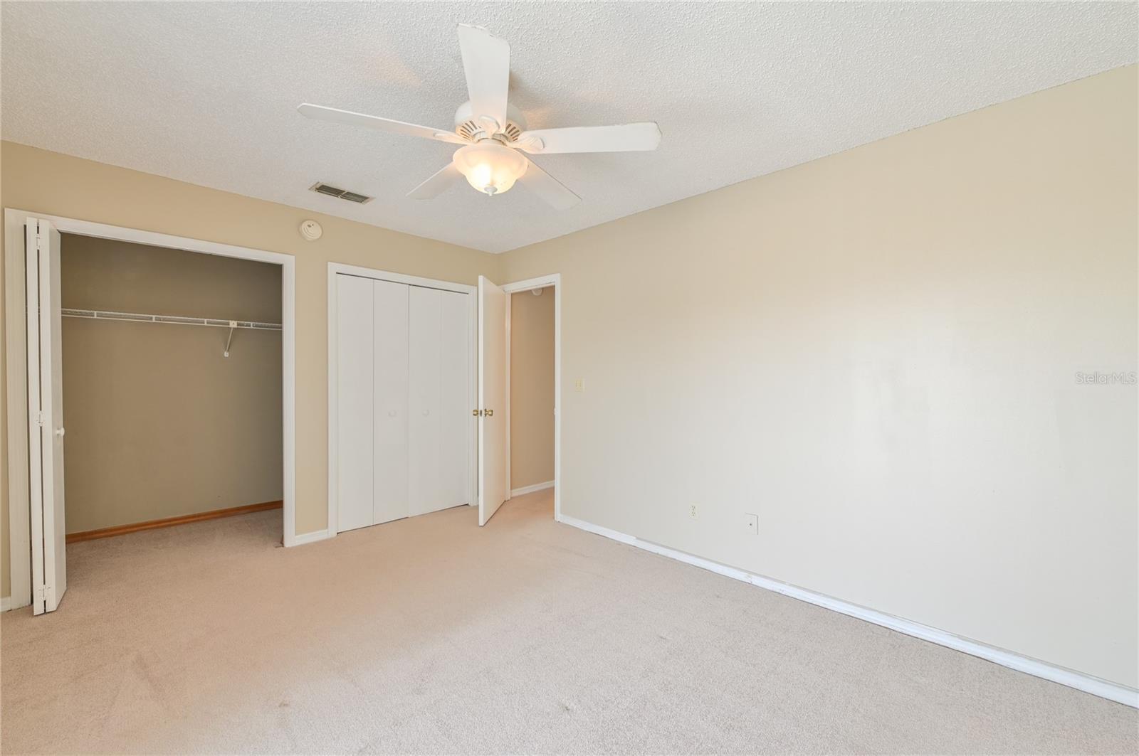 LOCK HARBOUR GROUP 01 - Residential Lease