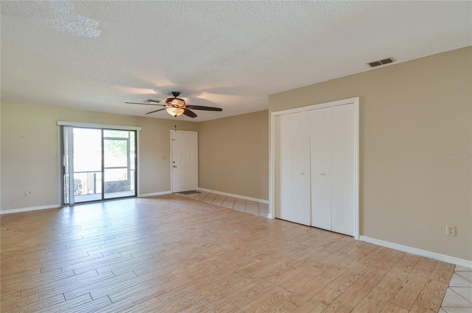 LOCK HARBOUR GROUP 01 - Residential Lease