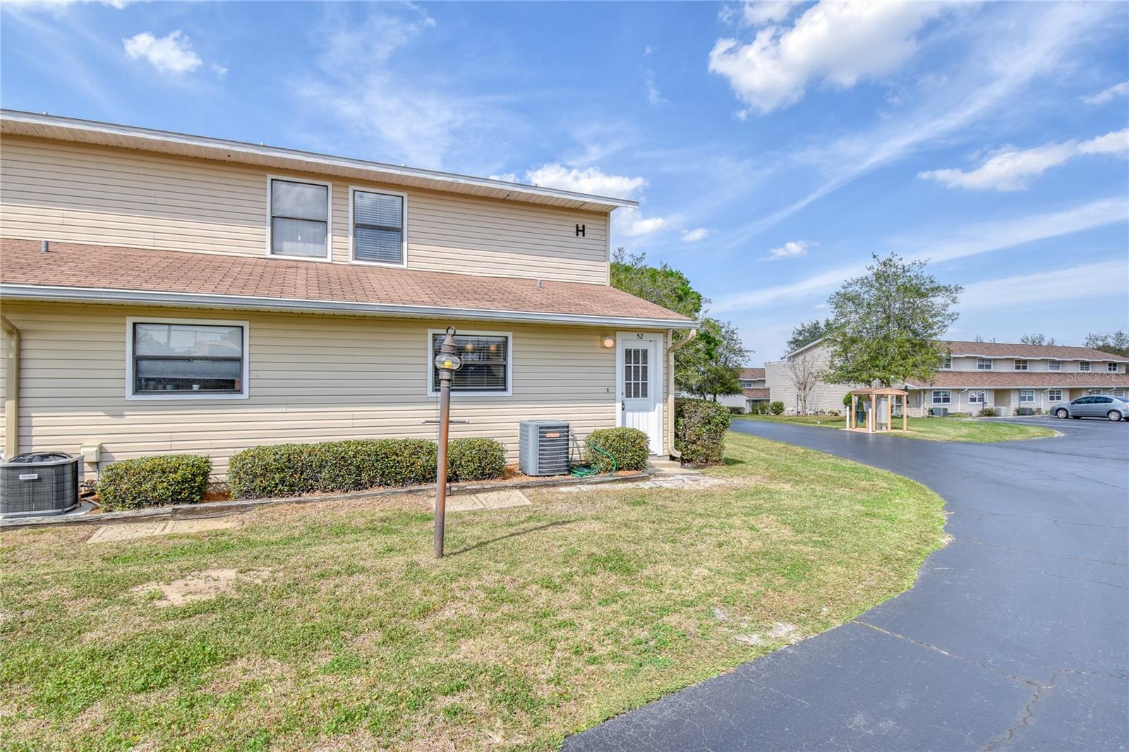 LOCK HARBOUR GROUP 01 - Residential Lease