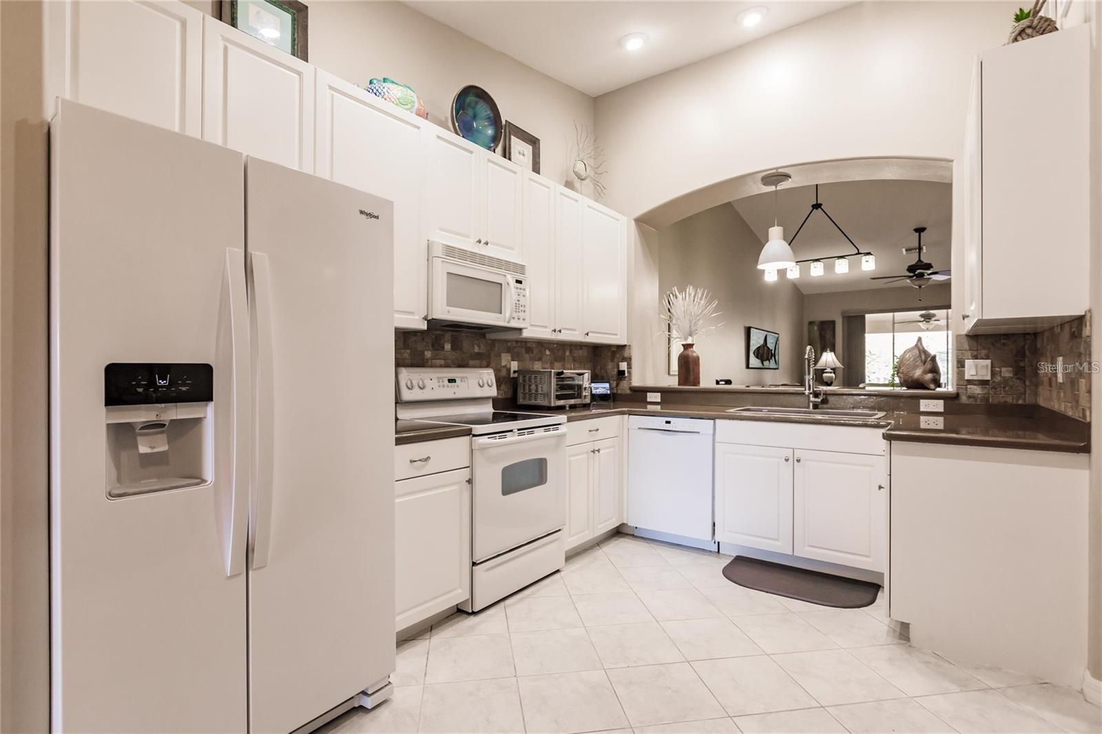 VILLA GRANDE/BURNT STORE ISLES - Residential