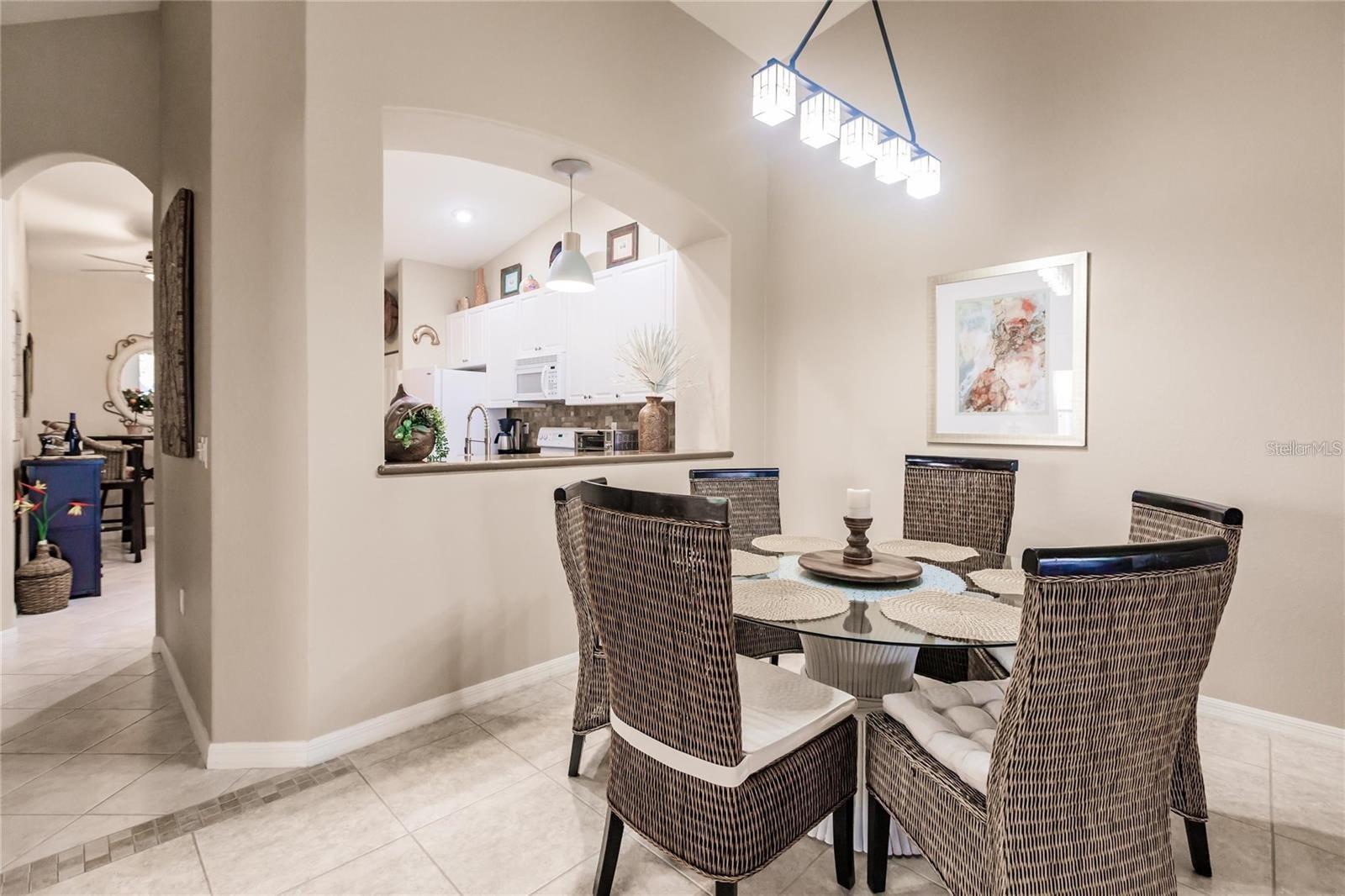 VILLA GRANDE/BURNT STORE ISLES - Residential