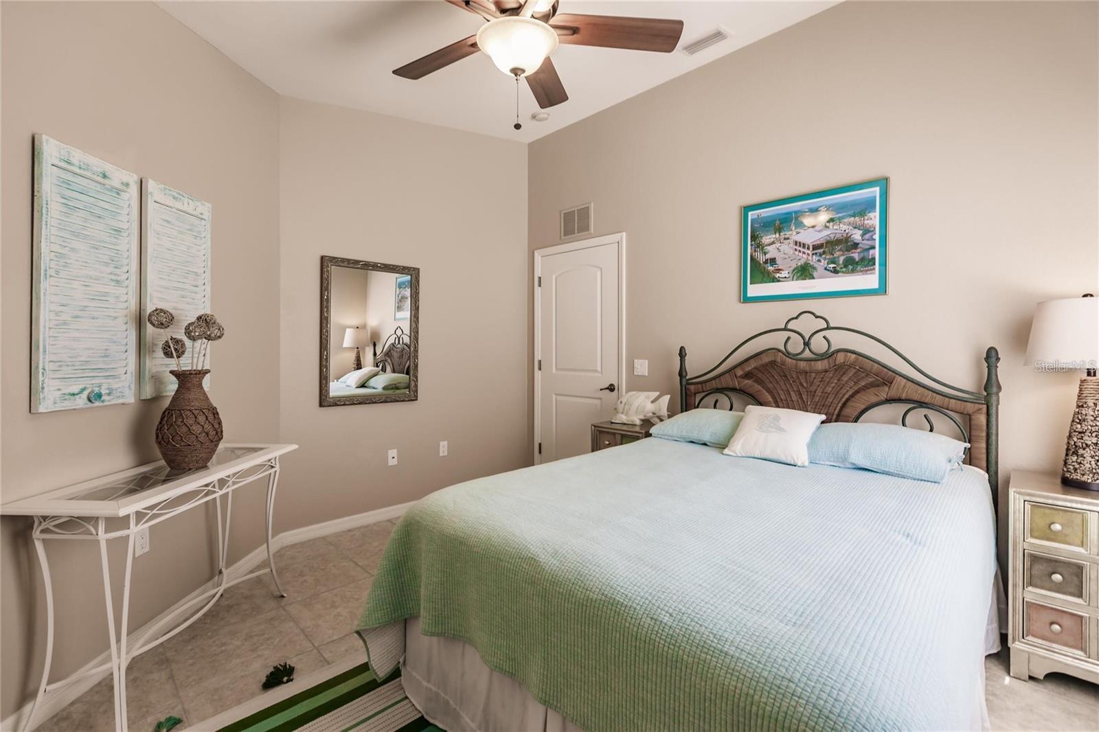 VILLA GRANDE/BURNT STORE ISLES - Residential