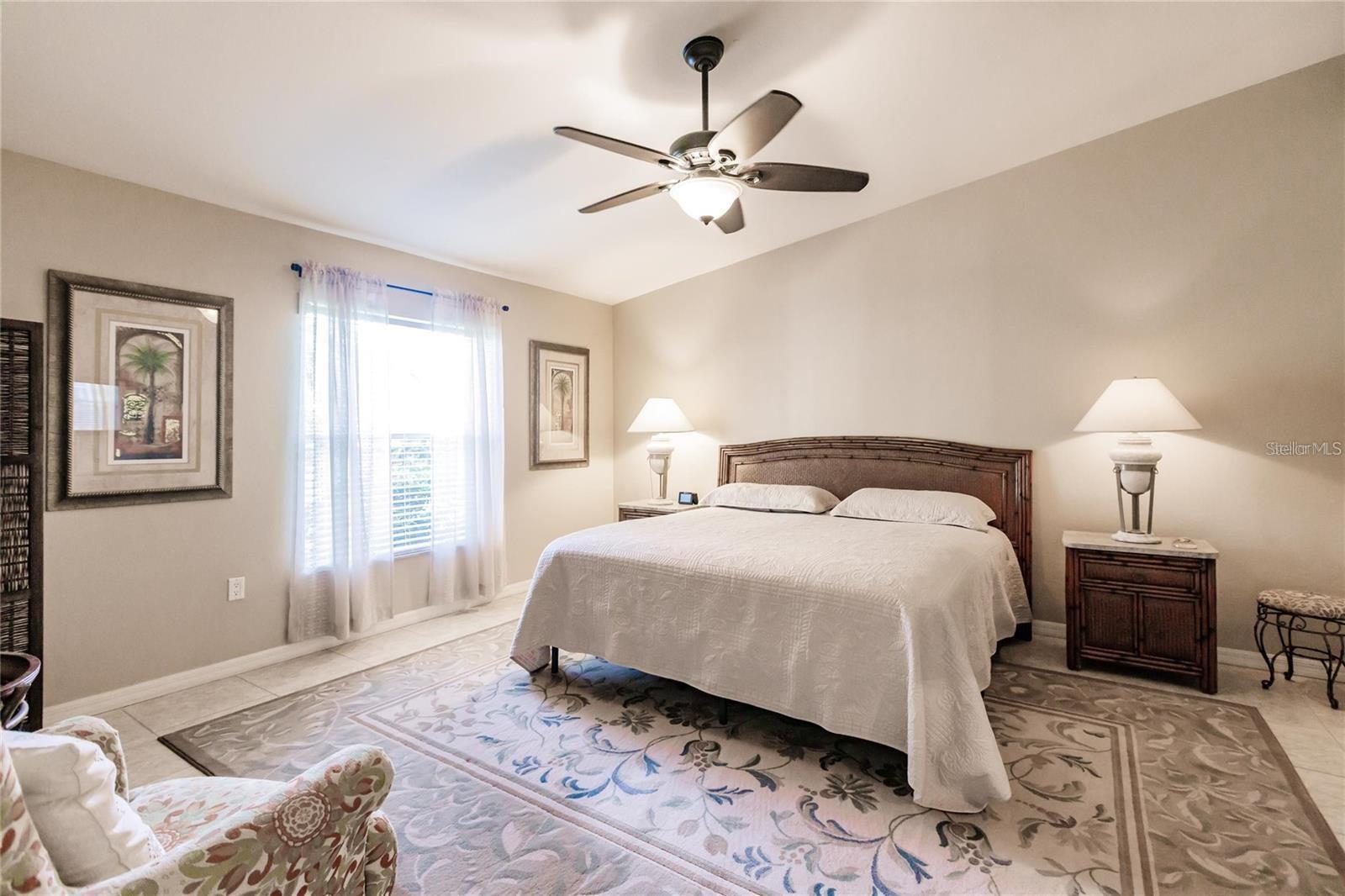 VILLA GRANDE/BURNT STORE ISLES - Residential