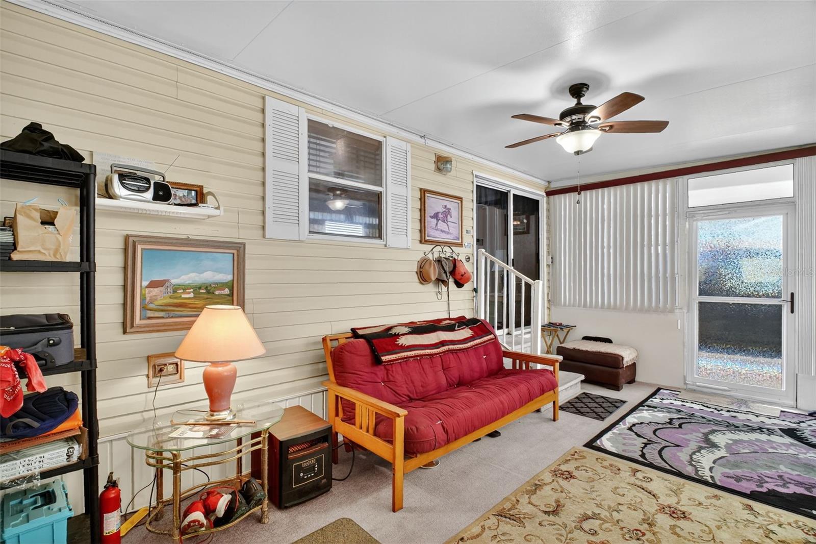 PALM SHORES RV RESORT LT 136 AMD - Residential