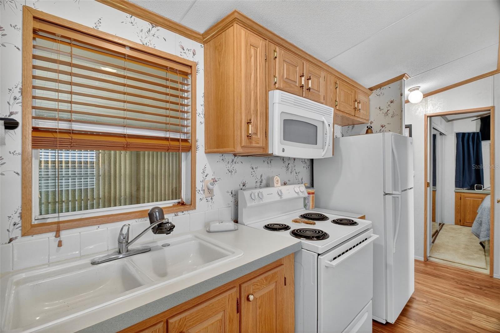 PALM SHORES RV RESORT LT 136 AMD - Residential