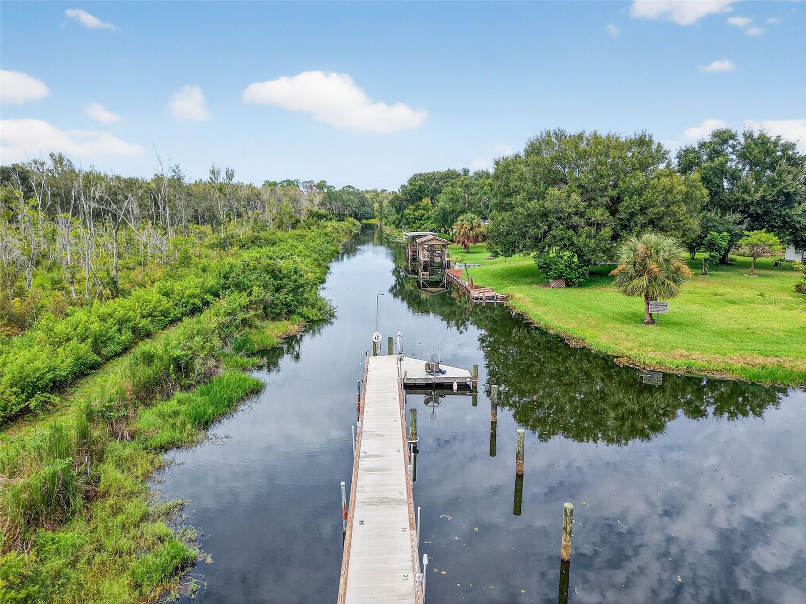 PALM SHORES RV RESORT LT 136 AMD - Residential