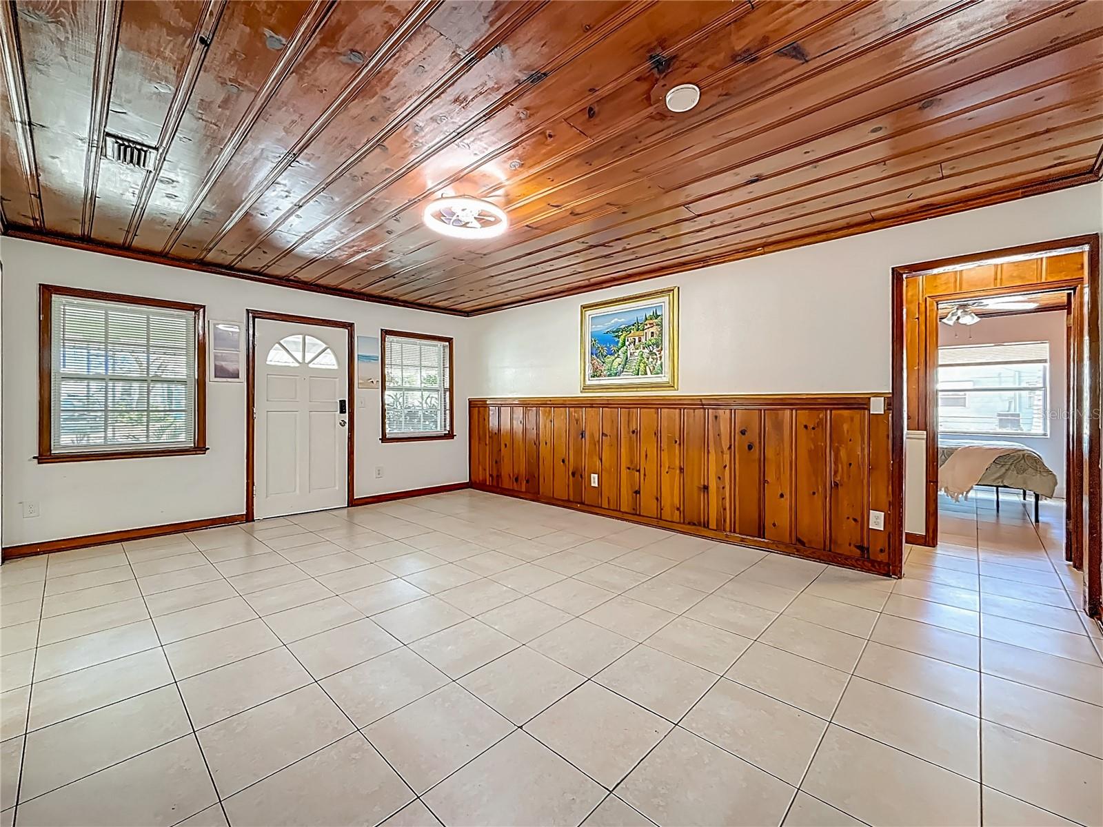 WILSON HEIGHTS - Residential