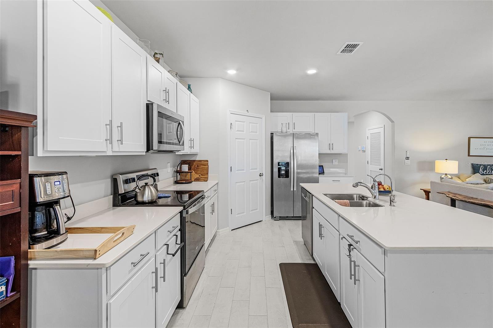 PUNTA GORDA ISLES SEC 16 - Residential