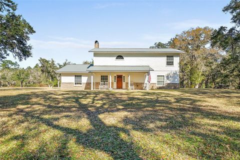 Photo of 998 County Road 302, Bunnell, FL 32110 (MLS # FC315840)