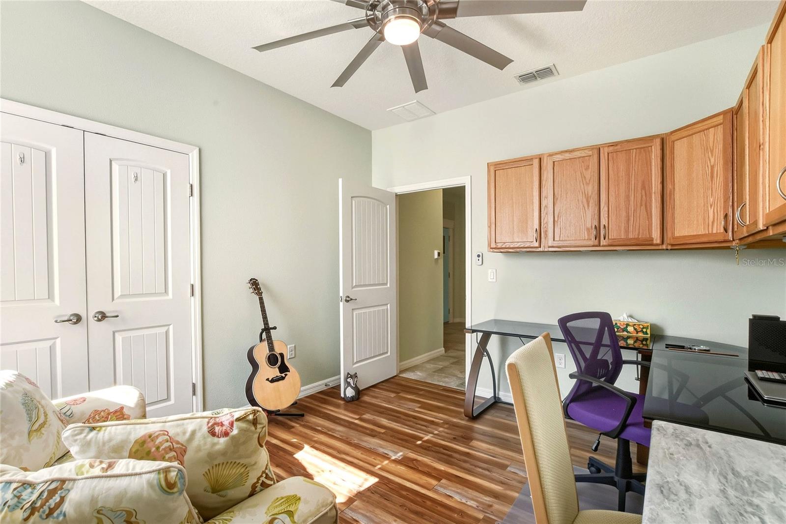 LAKESIDE LANDINGS PH 01 - Residential