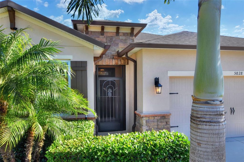 Photo of 5828 Marsh Landing Drive, Winter Haven, FL 33881 (MLS # L4958953)