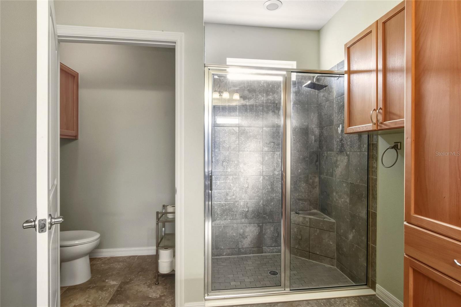 LAKESIDE LANDINGS PH 01 - Residential