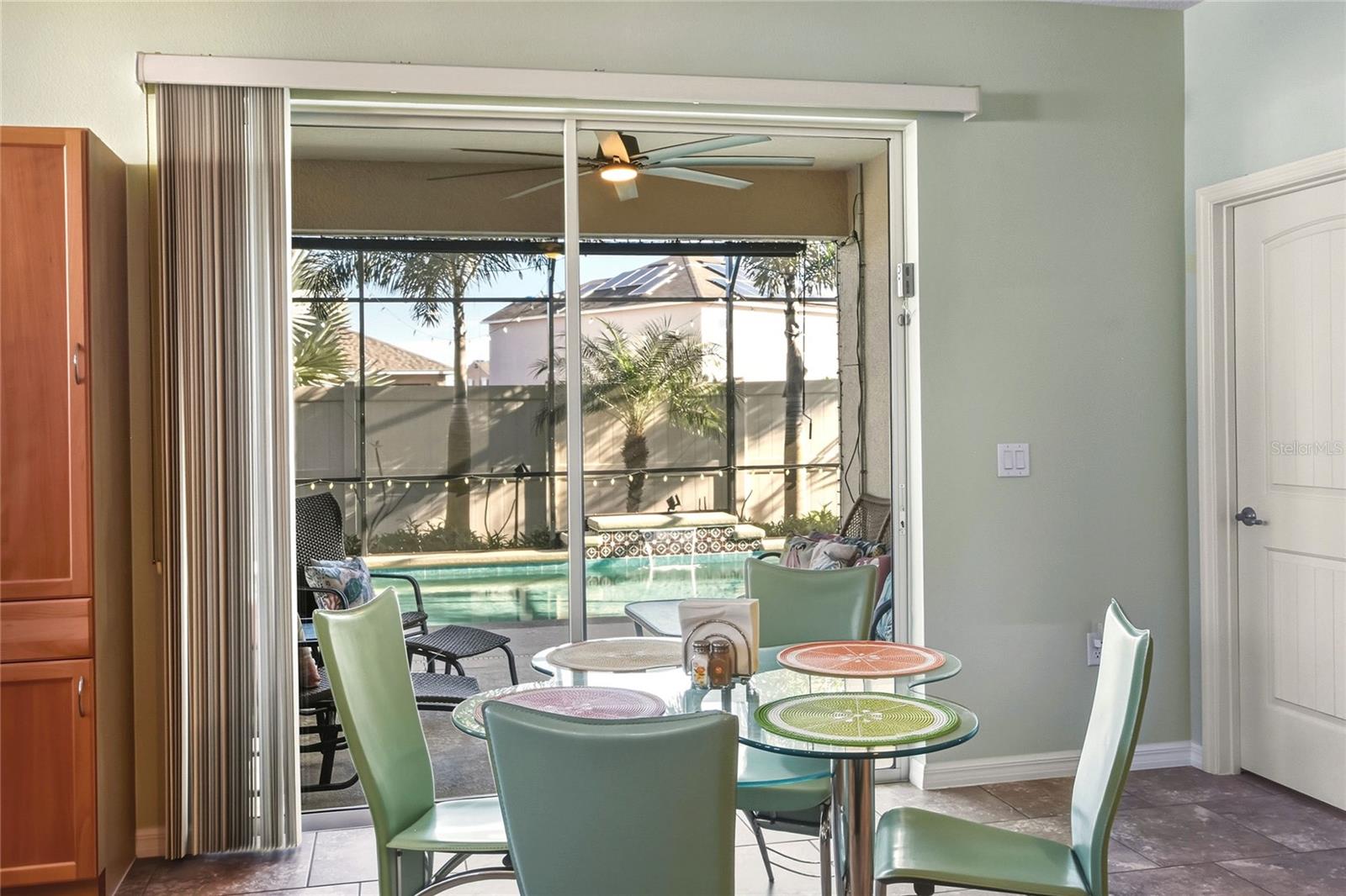 LAKESIDE LANDINGS PH 01 - Residential