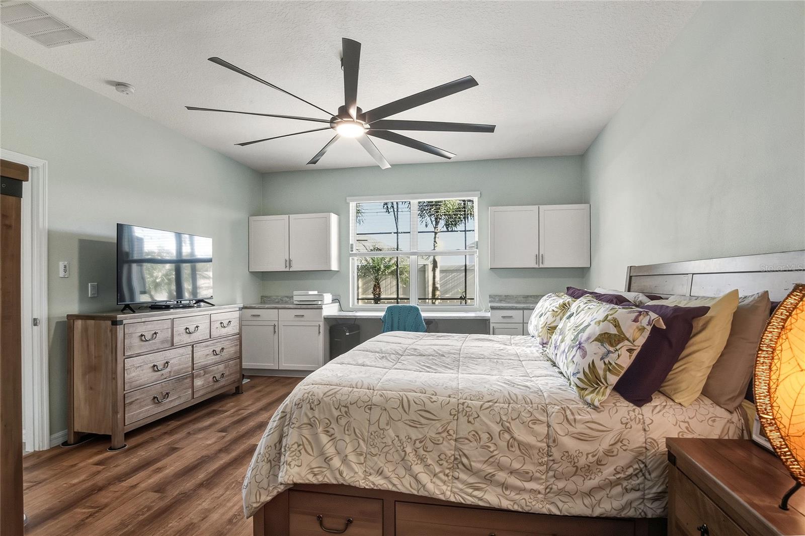 LAKESIDE LANDINGS PH 01 - Residential