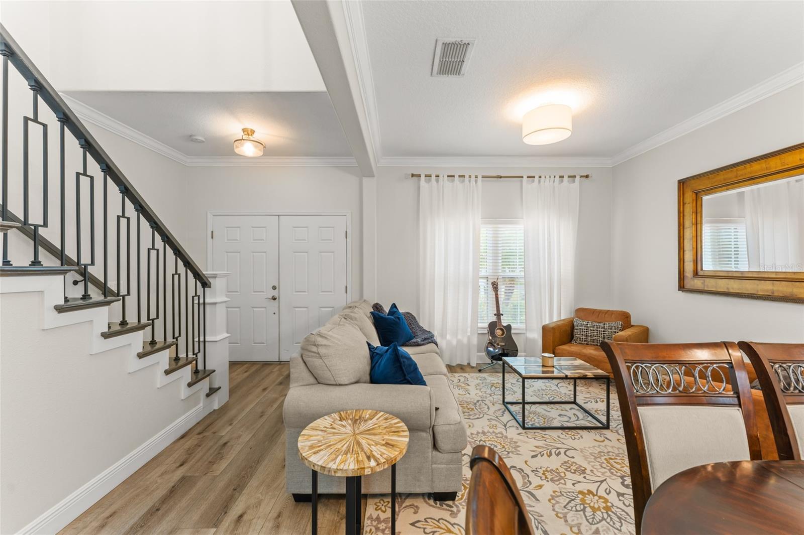 ENCLAVE/MOSS PARK - Residential