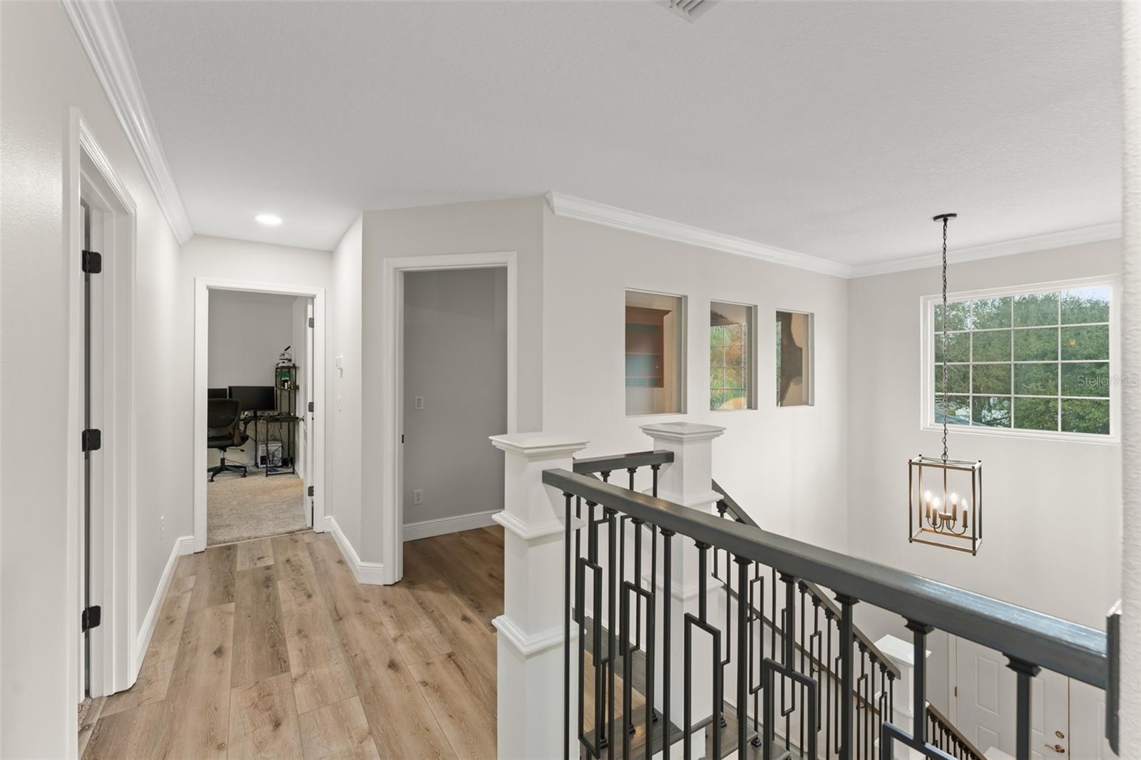 ENCLAVE/MOSS PARK - Residential