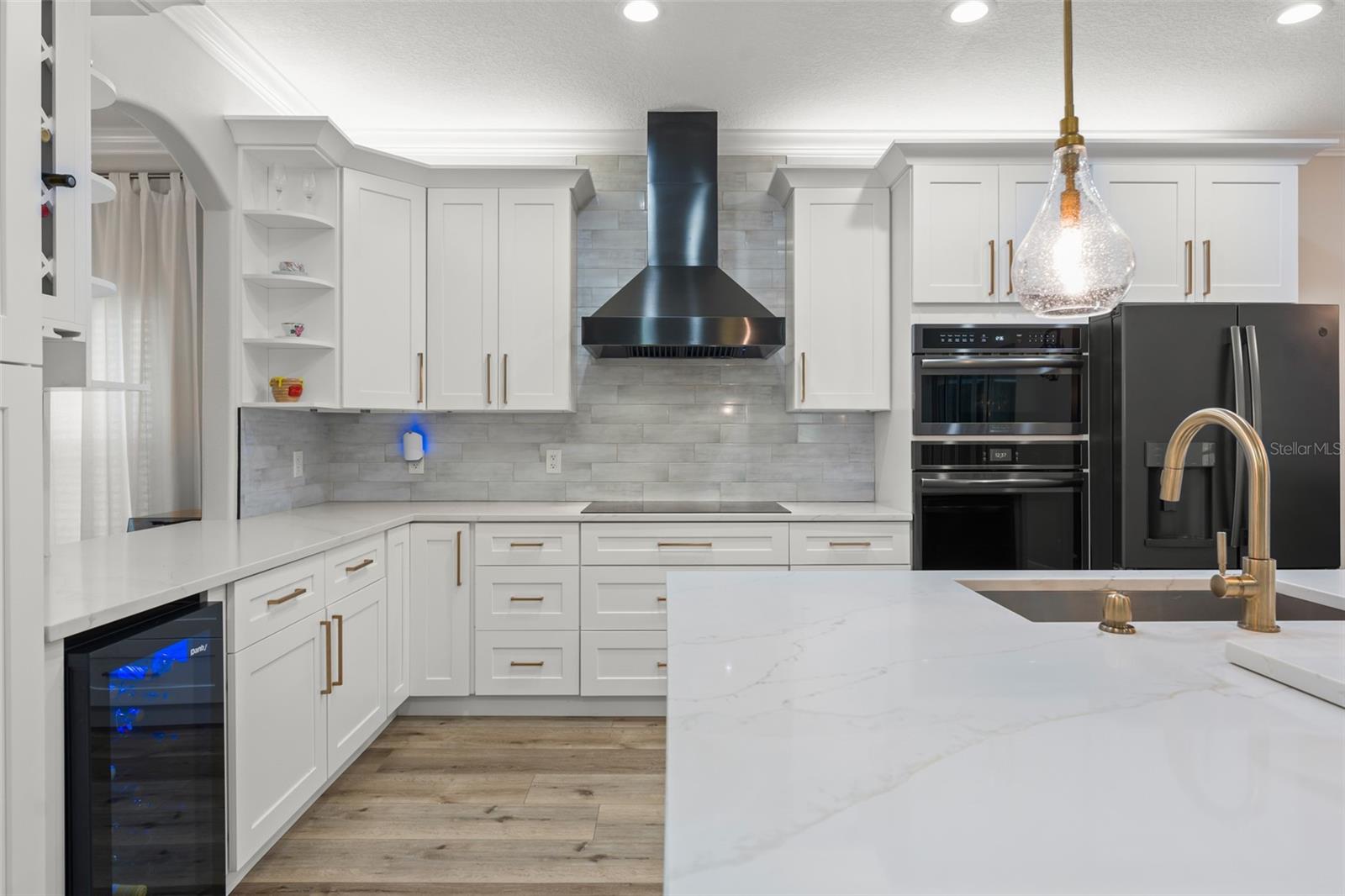 ENCLAVE/MOSS PARK - Residential