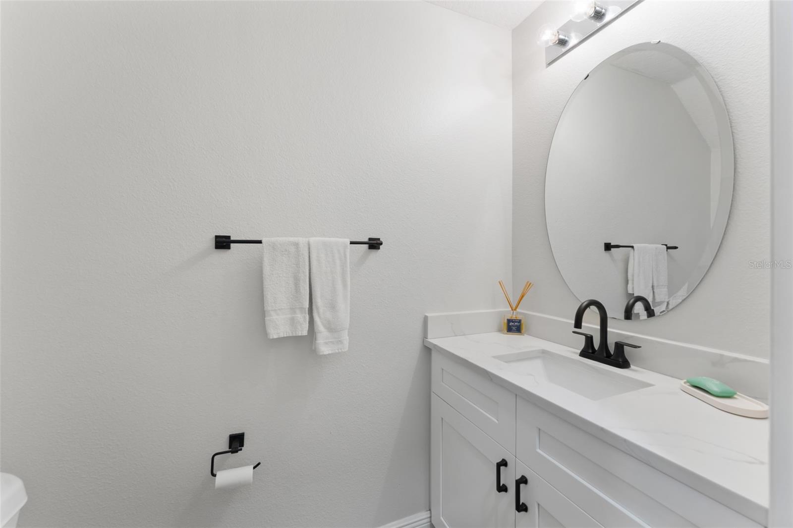 ENCLAVE/MOSS PARK - Residential