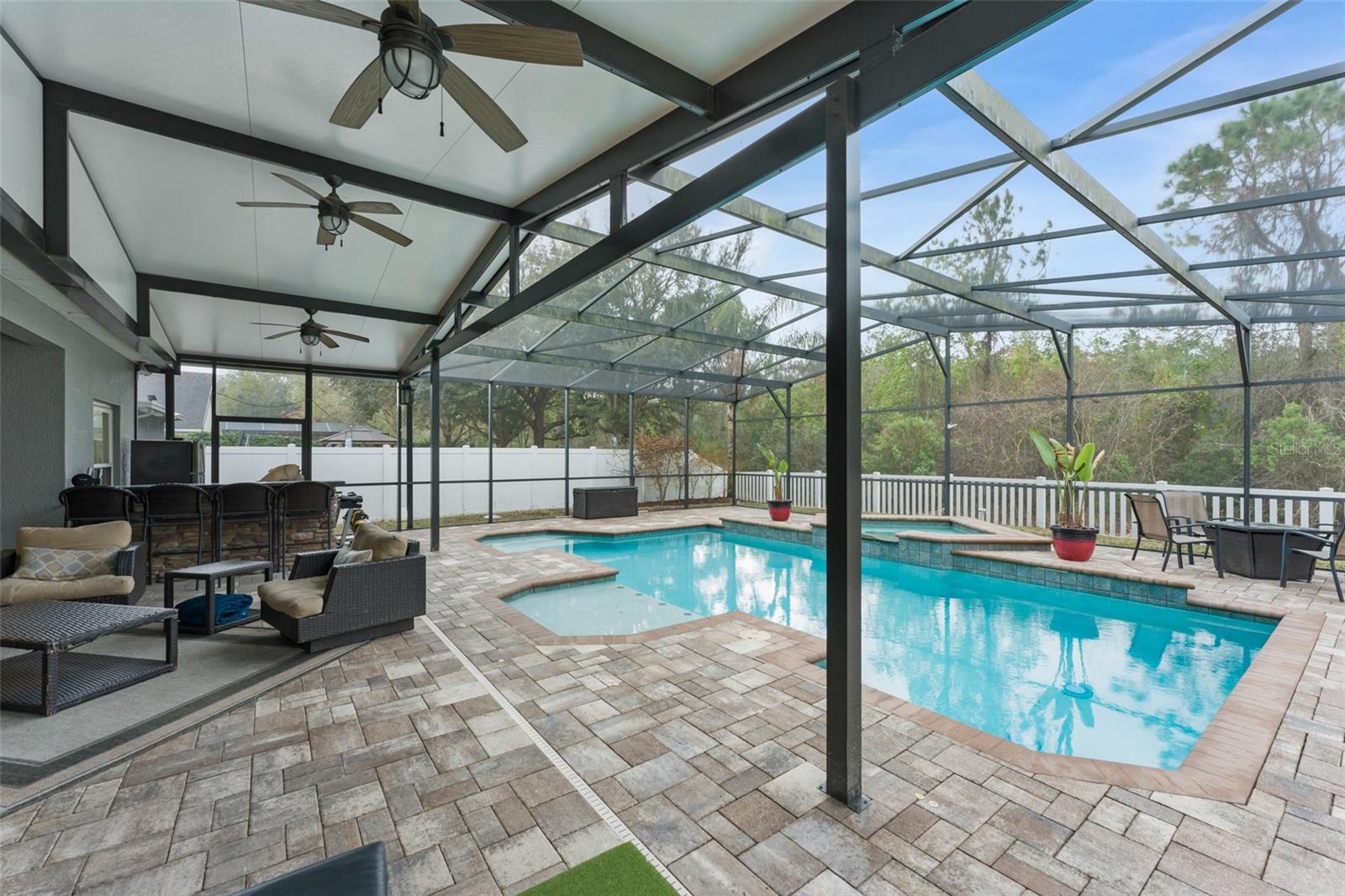 ENCLAVE/MOSS PARK - Residential