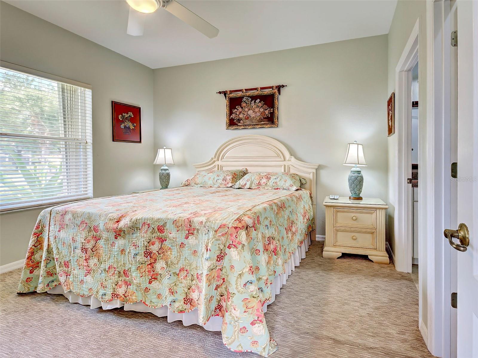VISTA DEL LAGO - Residential