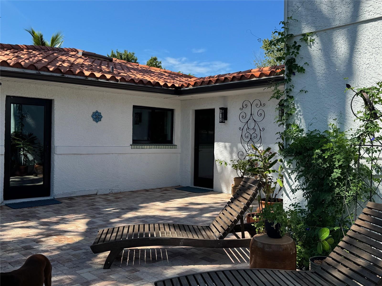 PASADENA ESTATES SEC F - Residential