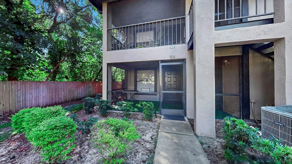 Photo of 4036 Angel Oak Court #104, Tampa, FL 33613 (MLS # TB8437932)