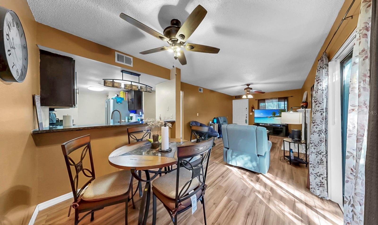 NORTH OAKS CONDO VIII - Residential