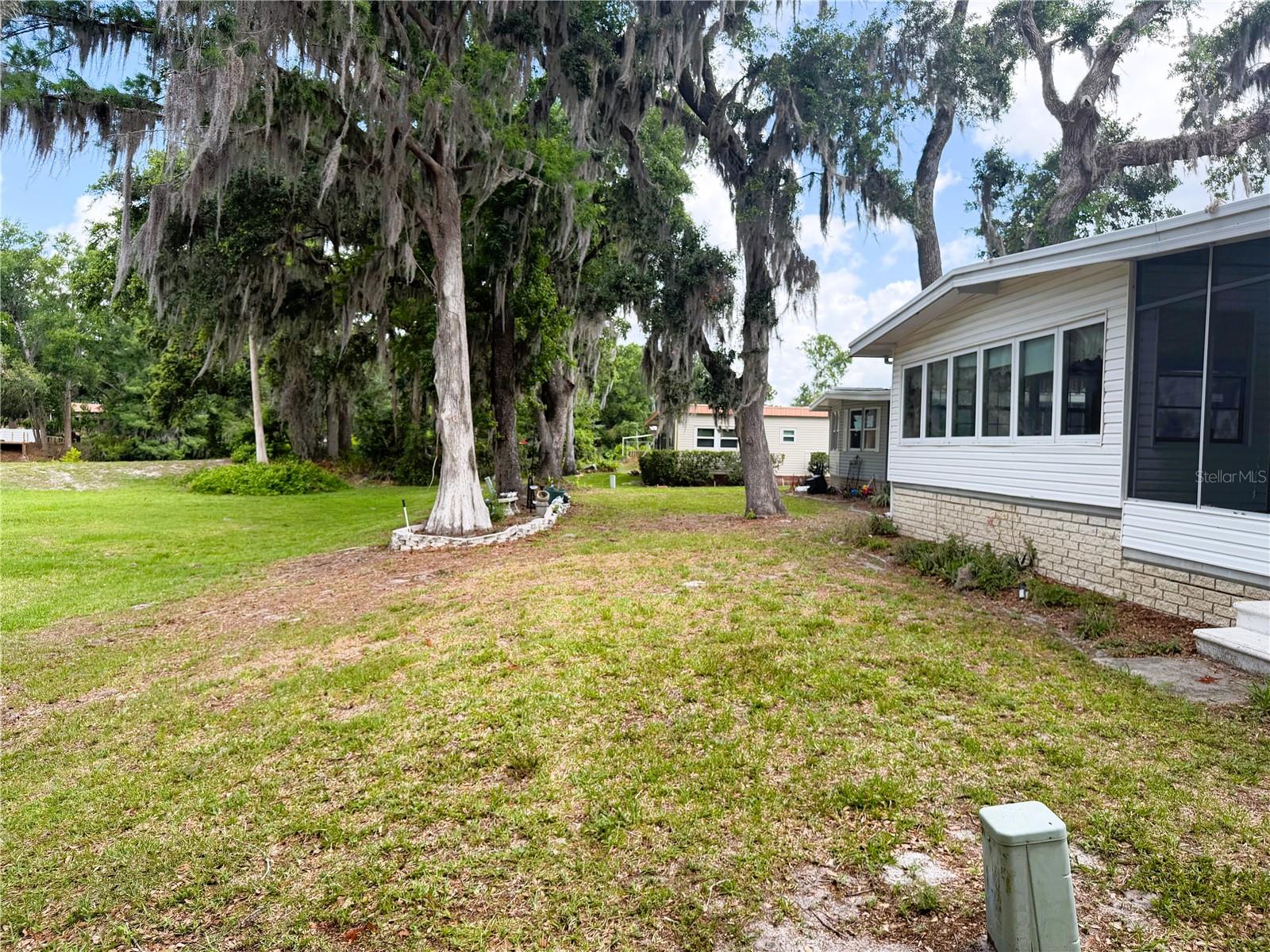 HAWTHORNE AT LEESBURG A COOP - Residential