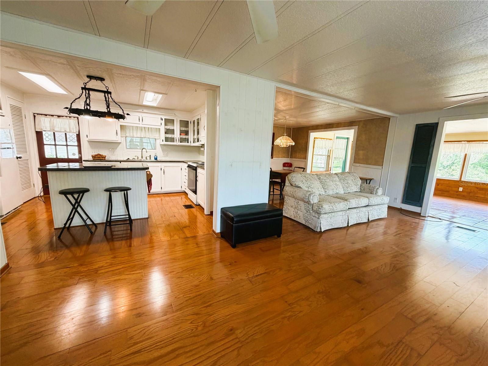 HAWTHORNE AT LEESBURG A COOP - Residential
