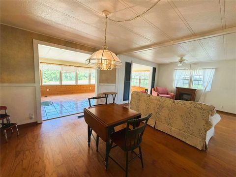 Tiny photo for 127 Royal Palm Drive, Leesburg, FL 34748 (MLS # R4911299)