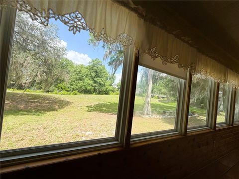 Tiny photo for 127 Royal Palm Drive, Leesburg, FL 34748 (MLS # R4911299)