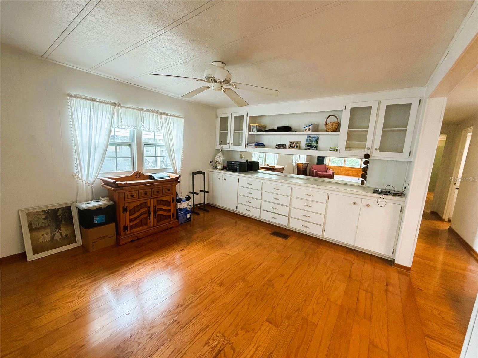 HAWTHORNE AT LEESBURG A COOP - Residential
